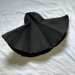 Floppy Straw Sunhat Black